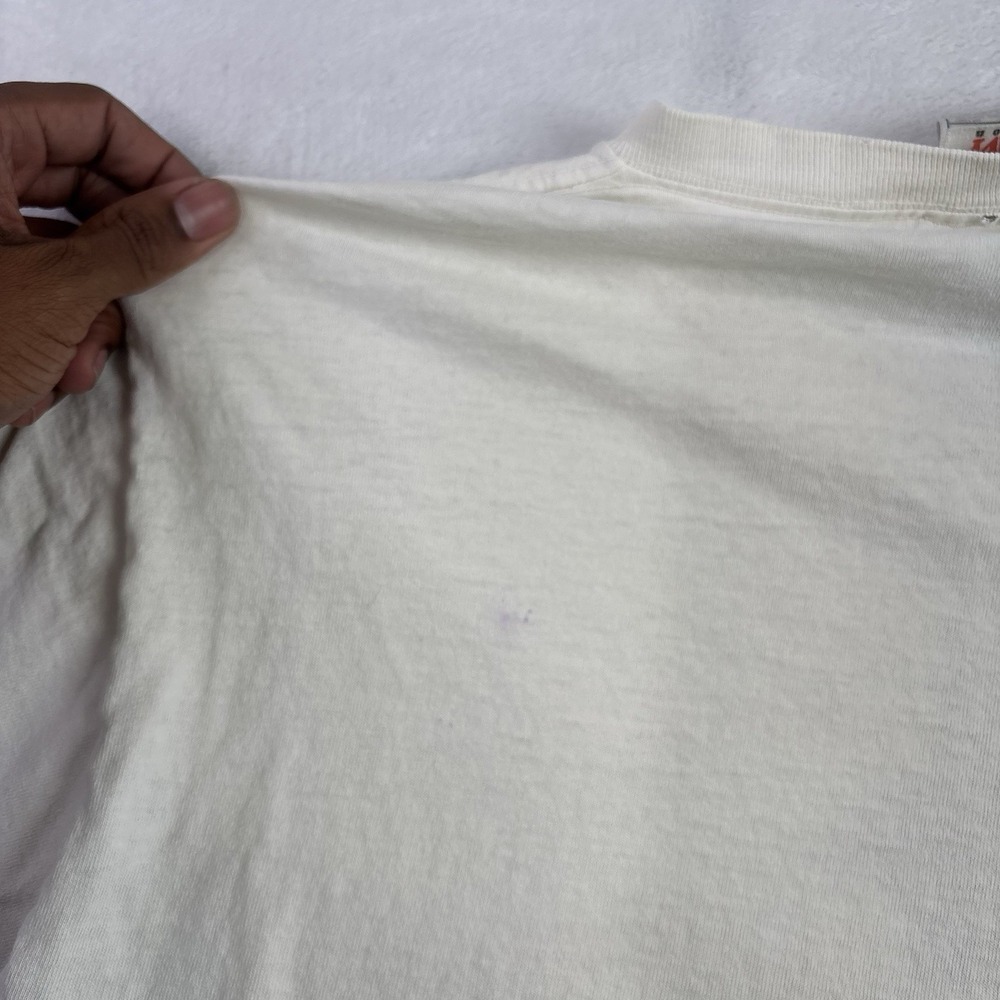 VTG Hello My Name Is Stud White SS Graphic Shirt Distressed Men's Large - Picture 6 of 10